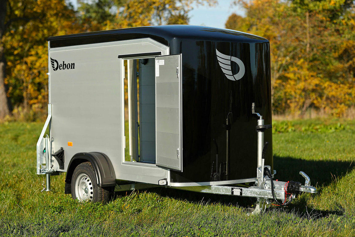 Carreta furgão DEBON C255 ALU PORT